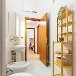 Borgo View - Con Posto Auto Privato Incluso ليفورنو