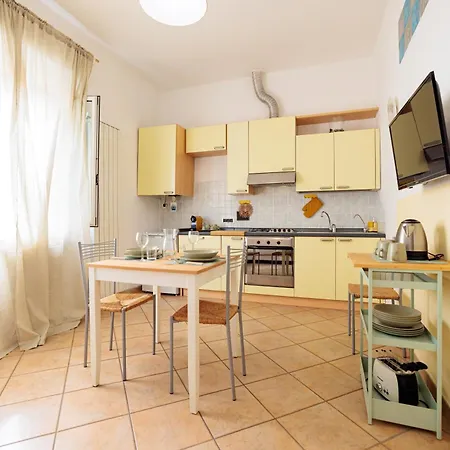 Borgo View - Con Posto Auto Privato Incluso * Livorno