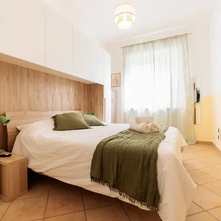Borgo View - Con Posto Auto Privato Incluso Lägenhet *