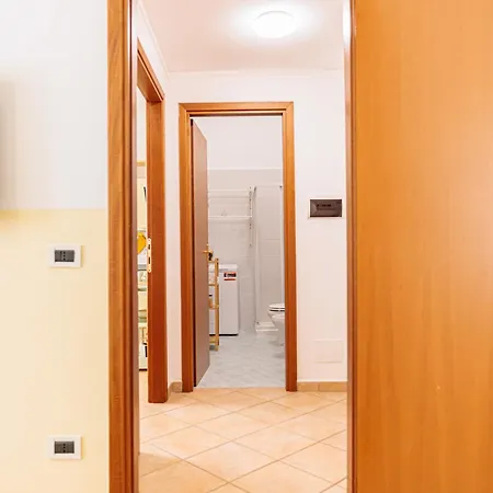 Apartment Borgo View - Con Posto Auto Privato Incluso *